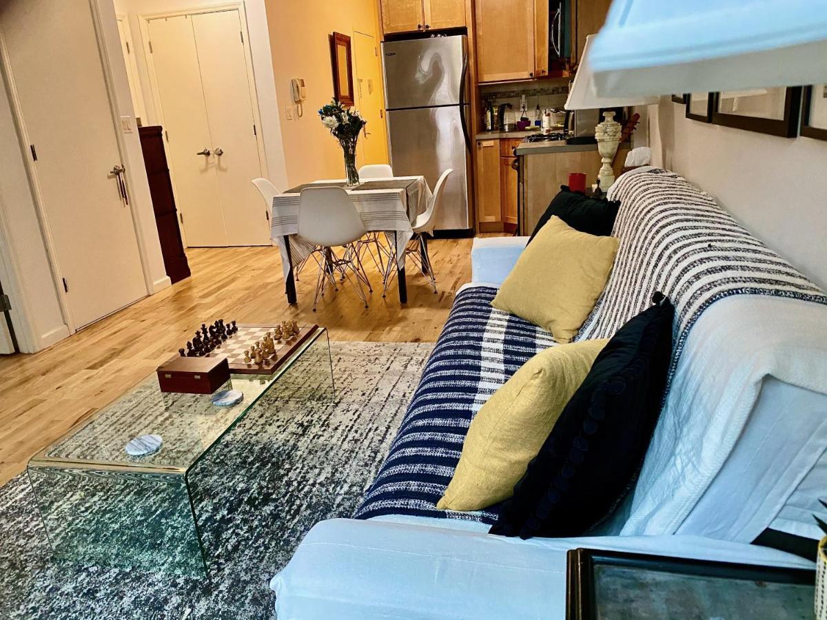 East Harlem Cozy Apartment New York Exterior photo